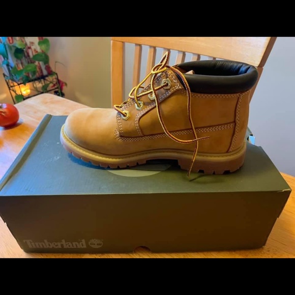 Timberland Boots - Picture 3 of 4